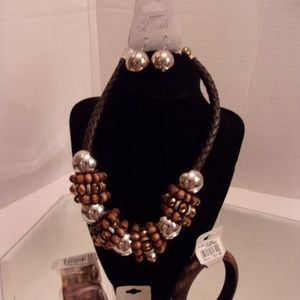 NWTS  HUSH NECKLACE EARRINGS & 3 BRACELETS RETAIL